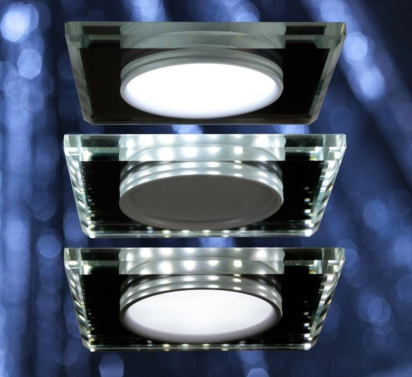 Oprawa stropowa chrom/biała kwadrat LED SSP-22 – detale wykonania
