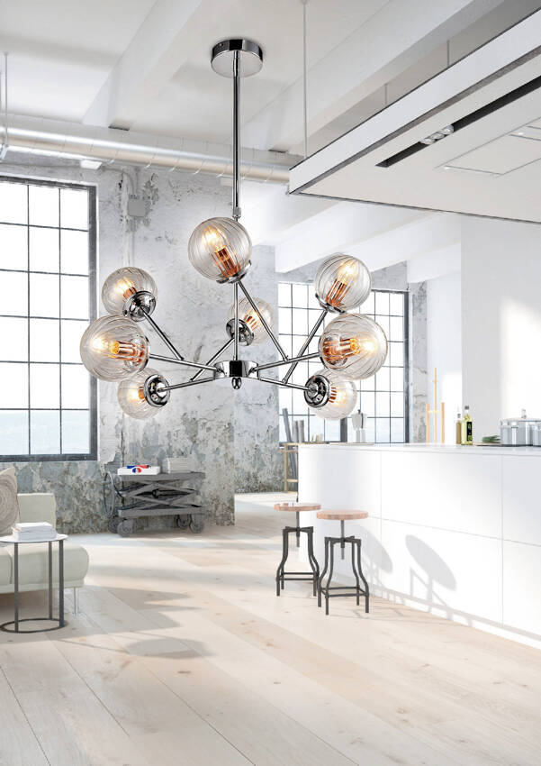 Lampa wisząca Best szklane klosze kula chrom 8-płomienna do salonu