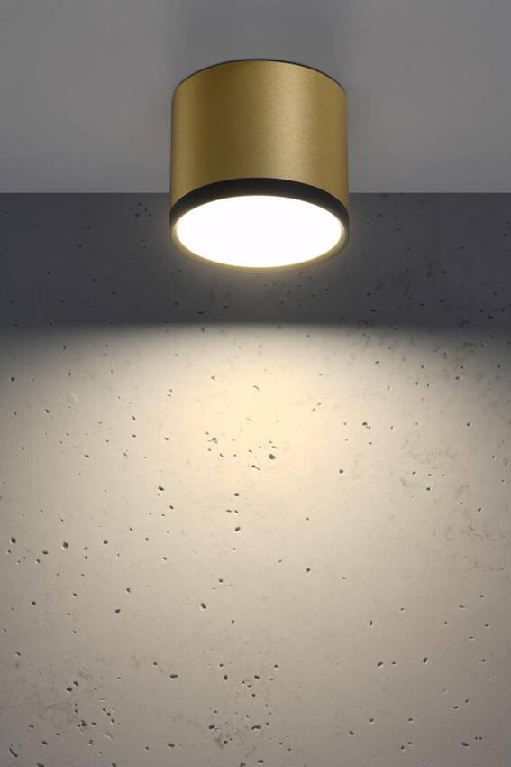 Lampa tuba sufitowa LED 9W złota aranżacja