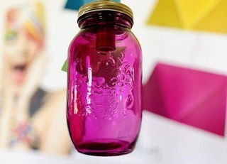 Lampa wisząca Jars szklana pojedyncza fioletowa do kuchni E14